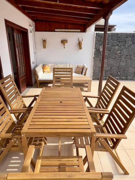 Villa Atienza 99 Playa Blanca  Eksteriør billede
